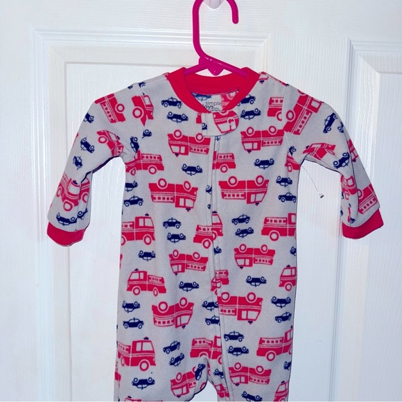 EUC 3-6M Zip Simple Joys Footie PJs - Picture 2 of 5